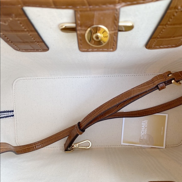 Michael kors Jet set carryall satchel blue SALE‼️ - Picture 6 of 8